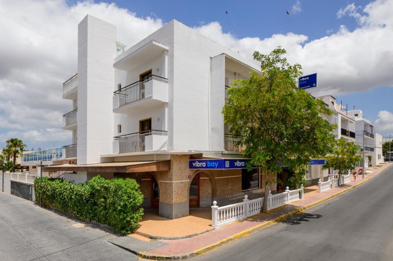 Aparthotel Vibra Bay San Antonio  Exterior foto