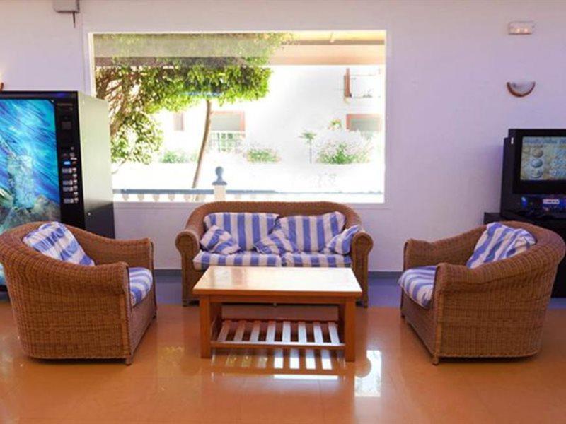 Aparthotel Vibra Bay San Antonio  Exterior foto