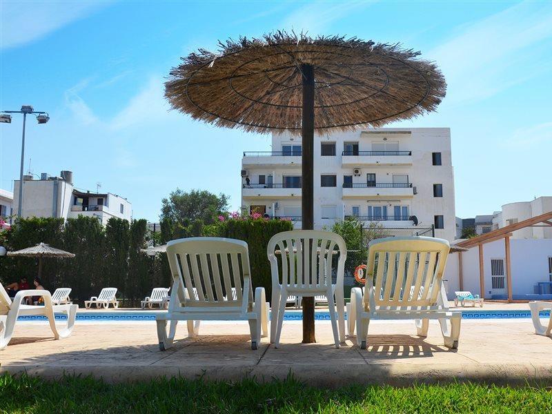 Aparthotel Vibra Bay San Antonio  Exterior foto