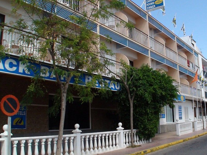 Aparthotel Vibra Bay San Antonio  Exterior foto