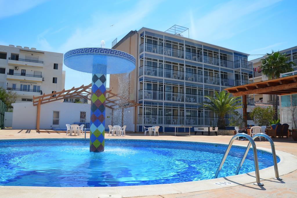 Aparthotel Vibra Bay San Antonio  Exterior foto