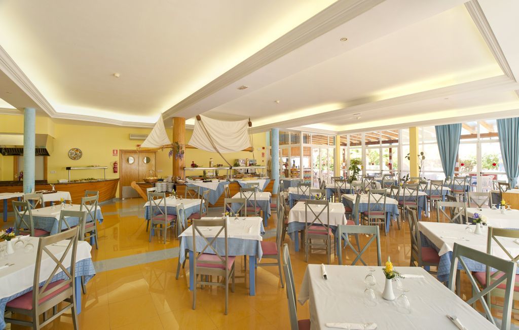 Aparthotel Vibra Bay San Antonio  Exterior foto